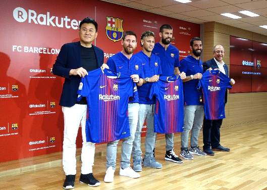楽天・三木谷社長、FCバルセロナとのスポンサー契約は「ブランドの意味が変わる」