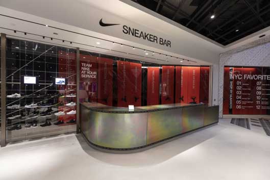 Nikeのスゴイ買い物体験を生み出す 店舗 アプリ 施策の裏側 海外のec事情 戦略 マーケティング情報ウォッチ ネットショップ担当者フォーラム