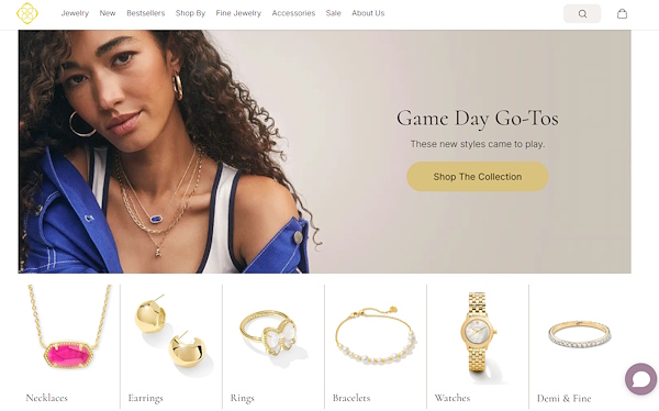 Kendra ScottのECサイトトップページ。AIによるピックアップ増を意識し、サイト内のページを大幅に増やした（画像はサイトから追加）