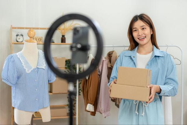 視聴者に与える心理効果を意識したライブコマースは成果につながりやすい