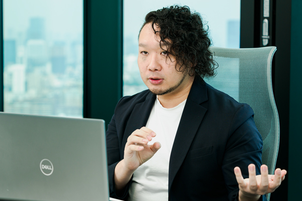 MIXI 開発本部 たんぽぽ室 ブルーグループの福留大輔氏