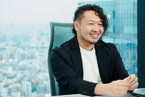 MIXI 開発本部 MIXI M 事業部 基盤グループの福留大輔氏