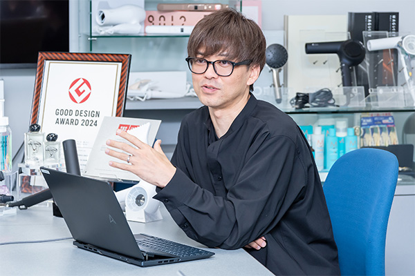 コスモホールディングス D2C事業部 次長 中道啓輔氏