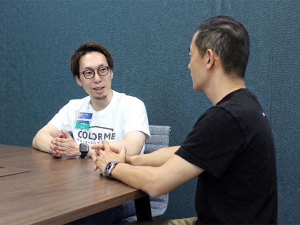 GMOペパボ EC事業部 ECグループ プリンシパルディレクターの花田靖治氏（左）