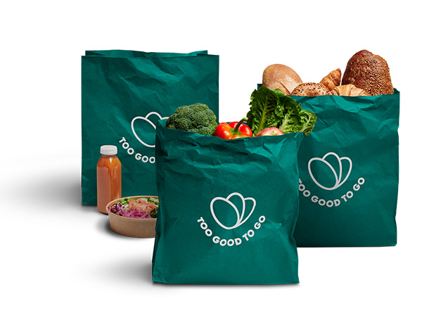 半額以下の詰め合わせ「サプライズバッグ」で提供される（画像提供：Too Good To Go）