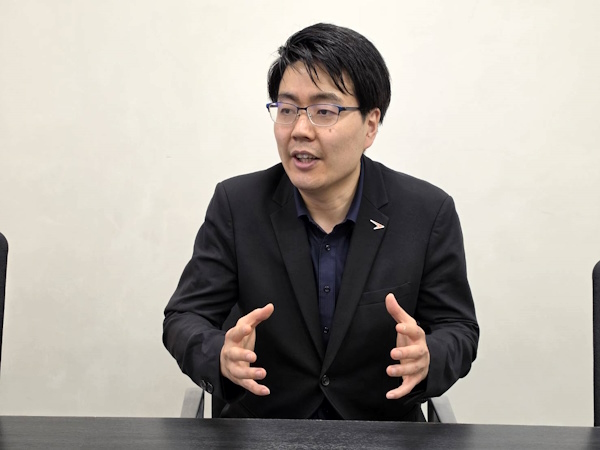 「ポチロジ」の特長を話す宗藤氏