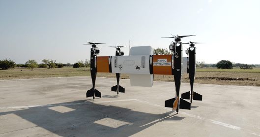 米国テキストロン社傘下のベルとヤマトホールディングス（YHD）は8月26日、米国テキサス州で実施した無人航空機の機能実証実験に成功したと発