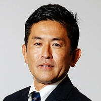 【聞き手】日本マイクロソフト Windows & デバイス事業本部 パートナーディベロップメントマネージャー 朝比奈 洋輔氏