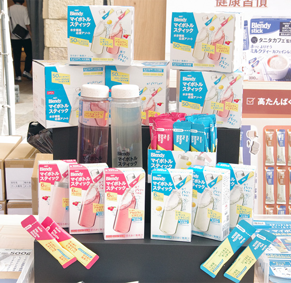 味の素AGFのブースで展示している商品の一例