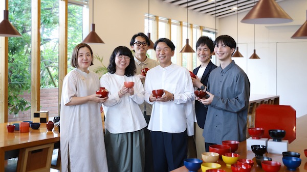 漆琳堂との資本業務提携を行った