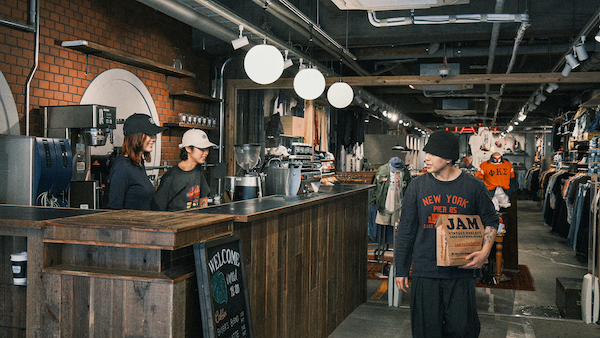 古着屋のJAM「服を買う場所」→「自分らしい時間を楽しめるブランド」への挑戦。コーヒースタンド「JAM STAND COFFEE」をオープン