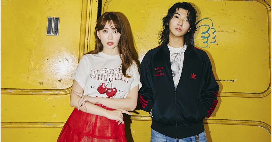 小嶋陽菜セット② Amazon.co.jp: 小嶋陽菜 初期時代 生写真 セット 2 : おもちゃ