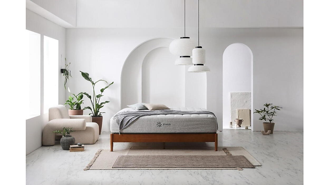 zinus セミダブル ベッドフレーム 注文 海外