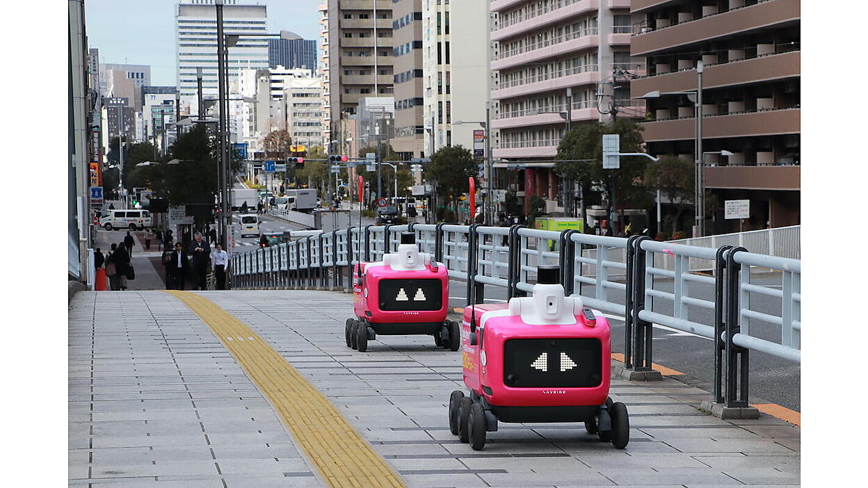 猛暑」で自動配送ロボットのニーズが拡大、「楽天無人配送」は8月限定