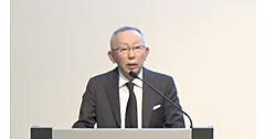 ファーストリテイリング柳井社長が語った「世界一のブランドになる」決意とは
