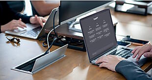 OpenAIが「エージェント型コマース」戦略を転換――直接決済から「アプリ経由」の支援へ