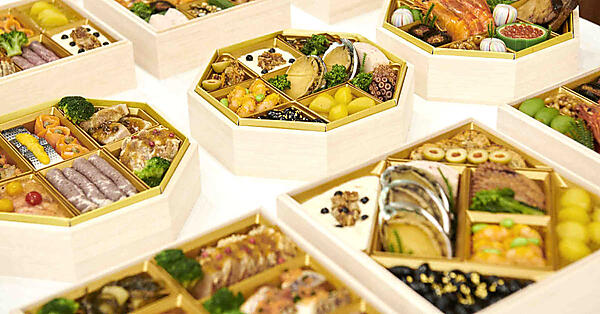 ハルメクの2024年用おせちのイメージ