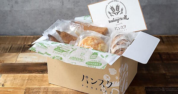 全国のこだわりのパン屋のパンがランダムで届くサブスクサービス