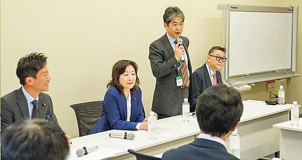 自民党　野田聖子　健康美容産業振興議員連盟　全国ヘルスケアサービス産業協会　JHCI