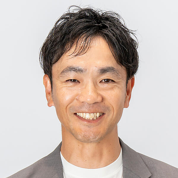 鯨岡 務